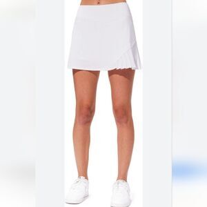 NWT Eleven Break Point Skirt Size XS White